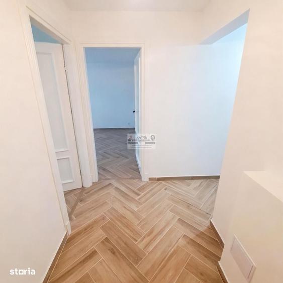 Apartament cu 4 camere decomandat în Muncelu
