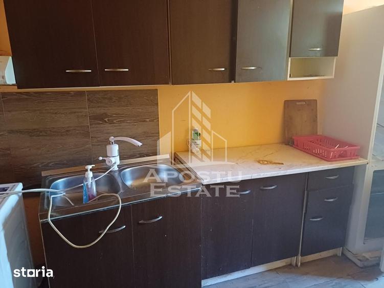 Casă cu 2 camere cu Teren 5075 Mp în Foeni
