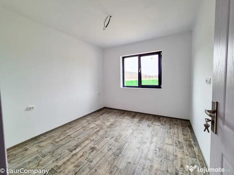 Casă cu 4 camere cu Teren 500 Mp în Drăganu