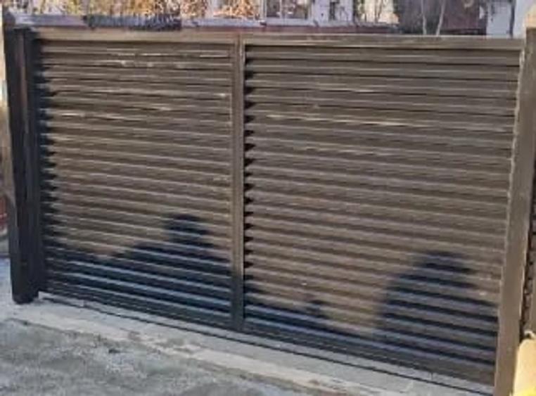 Teren de 441 mp, în Geamăna