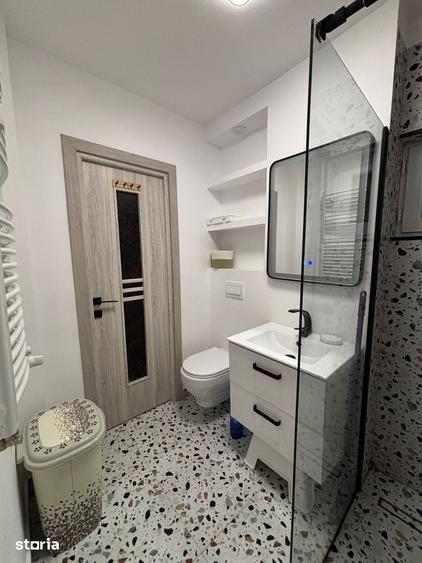 Apartament cu 3 camere în Drumul Taberei