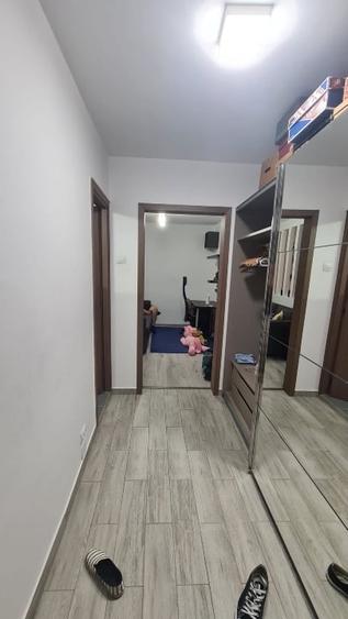 Garsonieră decomandată în Brâncoveanu
