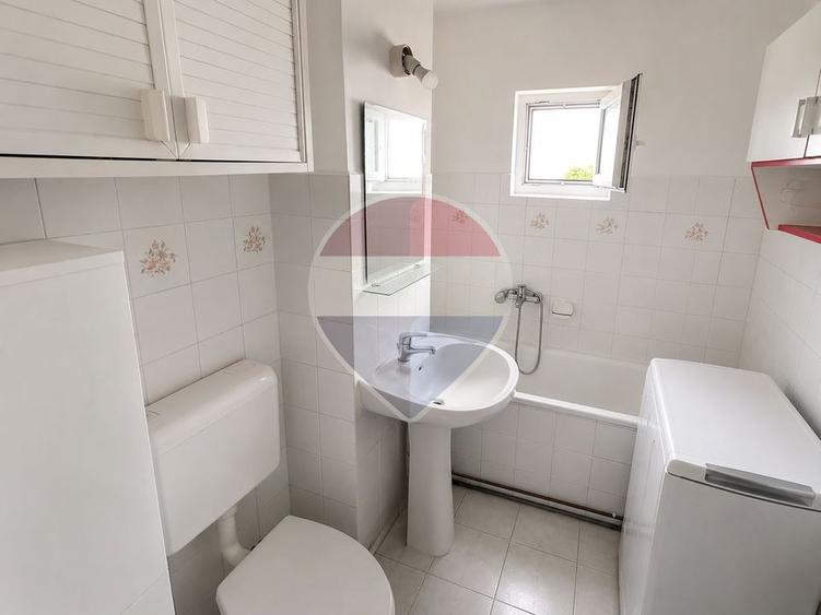 Apartament decomandat cu 2 camere de vânzare în zona Micalaca - 7