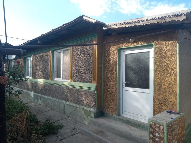 Casă cu 3 camere în Sârbi