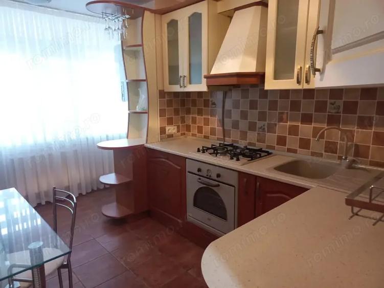 Apartament cu 2 camere semidecomandat în Titulescu
