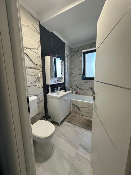 Apartament cu 3 camere în Giroc