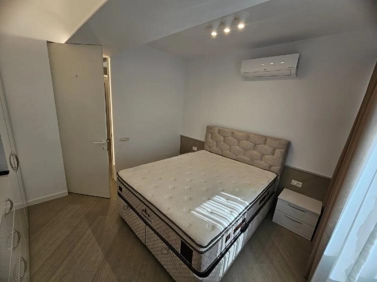 Apartament cu 3 camere decomandat, mobilat în Aviației