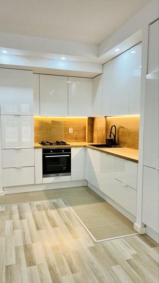 Apartament cu 2 camere decomandat în Crețuleasca