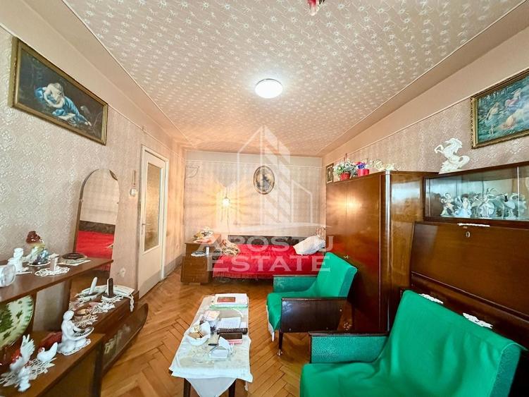 Apartament cu 2 camere semidecomandat, mobilat în Circumvalațiunii