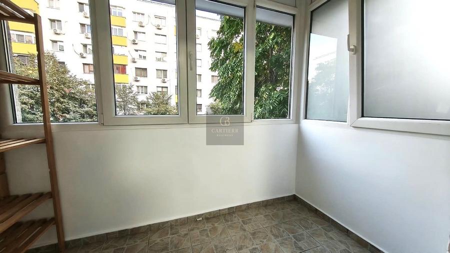 Apartament cu 3 camere decomandat în Rahova