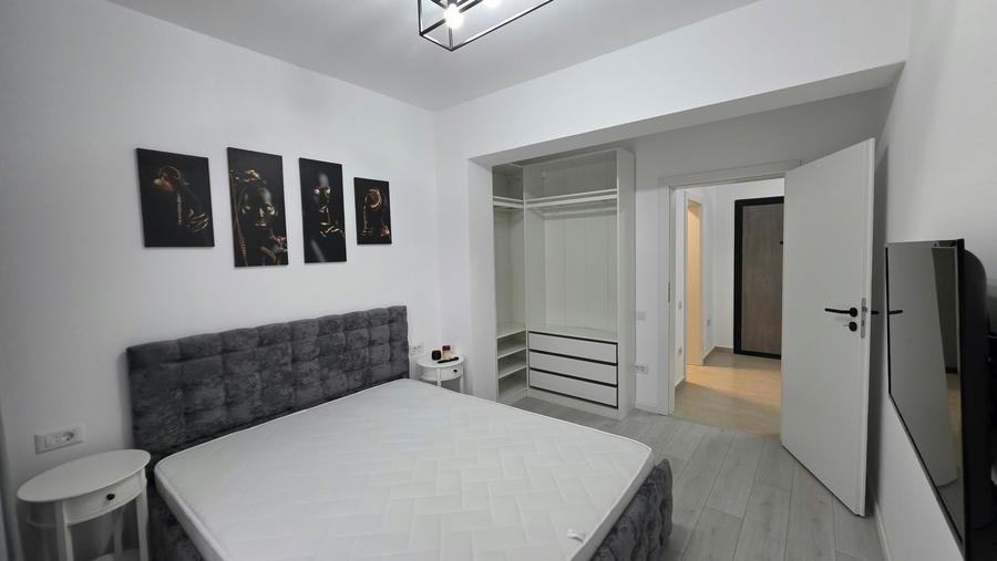 Apartament cu 2 camere decomandat, mobilat în Păcii