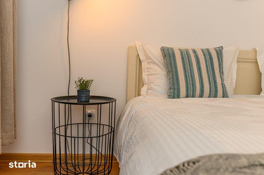 Apartament cu 2 camere decomandat în Tractorul