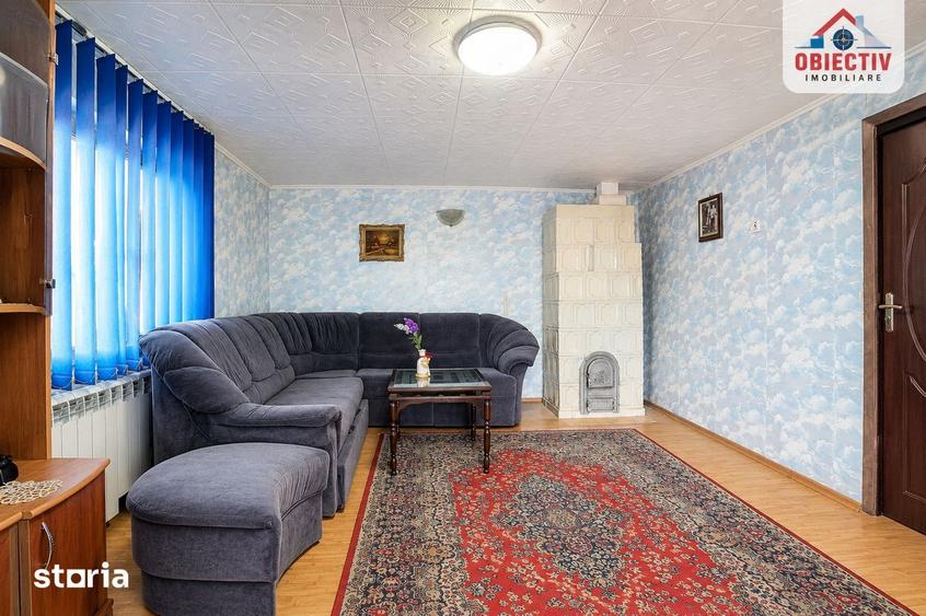 Casă cu 3 camere cu Teren 838 Mp în Dobreni