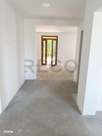 Casă cu 3 camere în Cihei