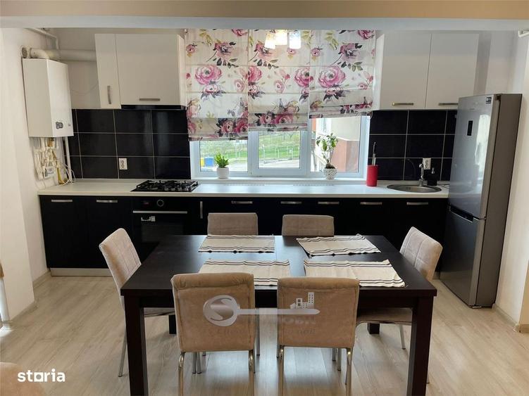 Apartament cu 3 camere în Valea Lupului
