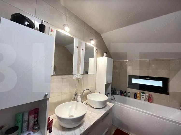 Casă cu 4 camere cu Teren 1400 Mp în Central