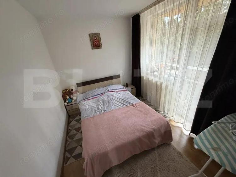 Apartament cu 3 camere decomandat în Ampoi 3
