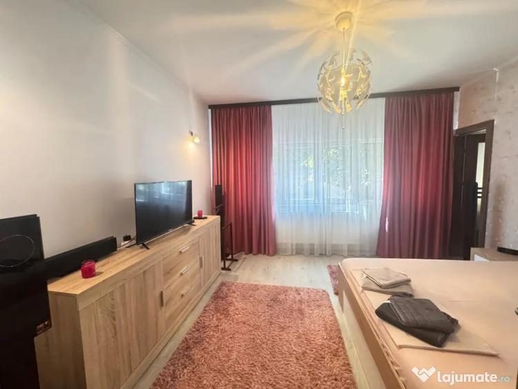 Apartament cu 2 camere semidecomandat în Tomis Mall