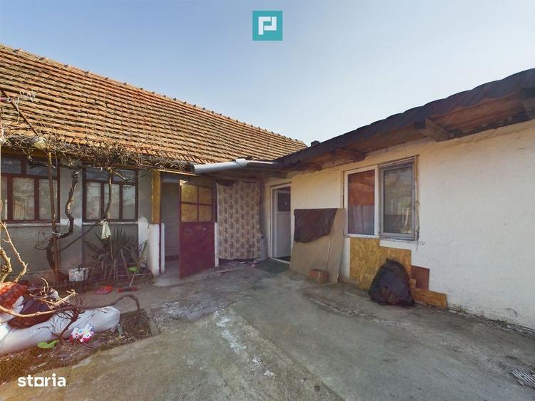 Casă cu 4 camere cu Teren 3140 Mp în Tormac