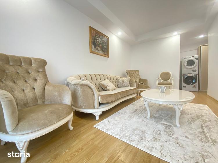 Apartament cu 3 camere semidecomandat în Ștefăneștii de Jos