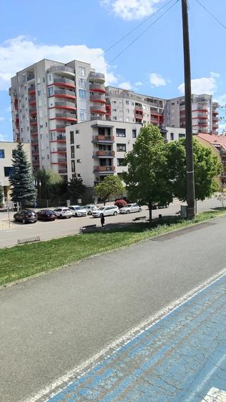 Garsonieră nedecomandată în Malul Mureșului