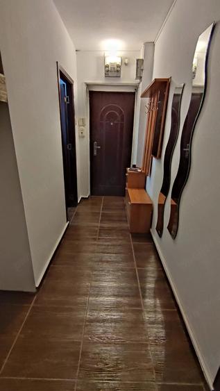 Apartament cu 2 camere decomandat în 15 Noiembrie