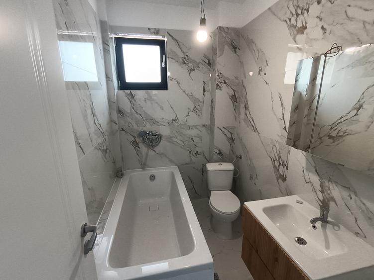 Apartament cu 2 camere decomandat în Vișan