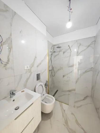 Apartament cu 2 camere decomandat în Eminescu