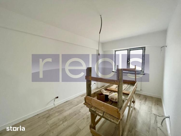 VANZARE APARTAMENT 3 CAMERE TEPES VODA CALEA CALARASILOR 87MP MANSARDA - 11