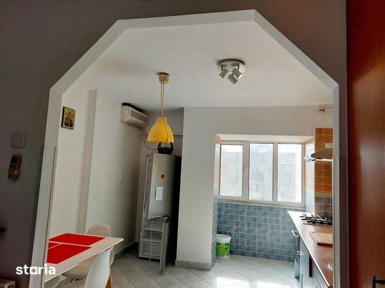Apartament cu 2 camere decomandat în Berceni