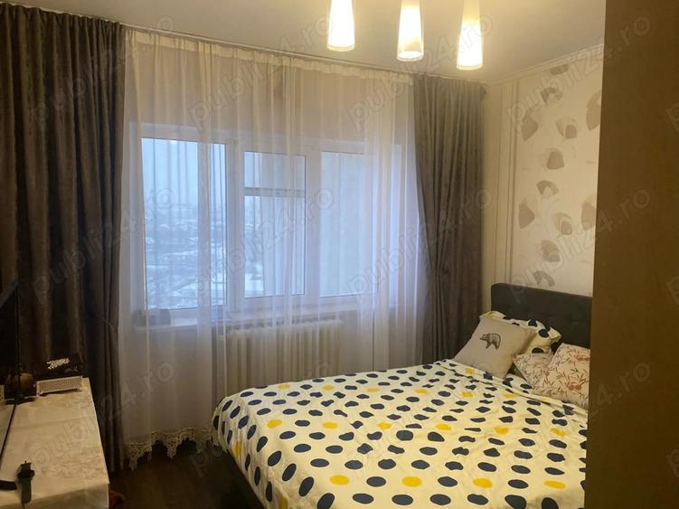 Apartament cu 3 camere decomandat, mobilat în Mircea cel Bătrân