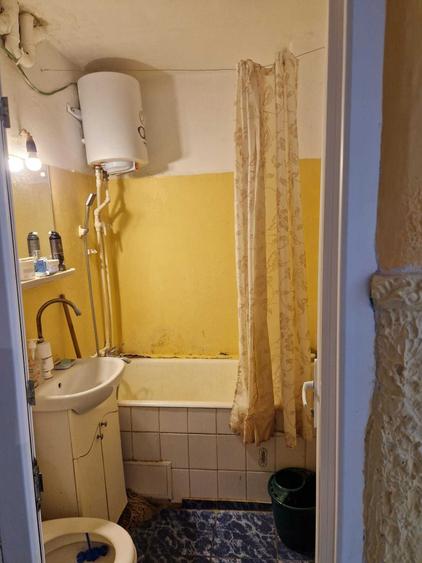 Apartament cu 2 camere semidecomandat în Viziru 1