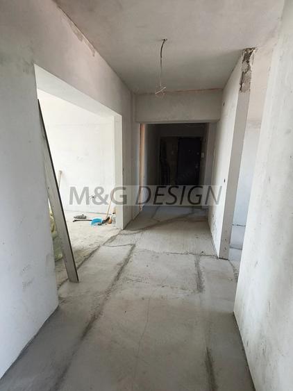 Apartament cu 4 camere decomandat în Dorobanților