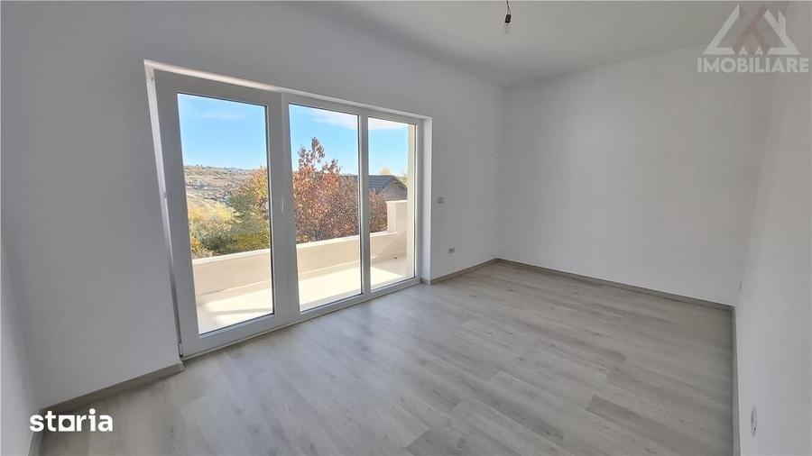 Casă cu 4 camere cu Teren 600 Mp în Valea Lupului