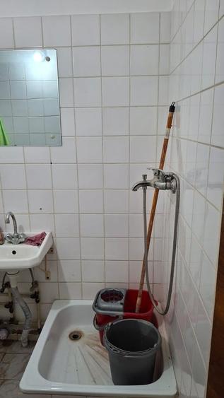 Garsonieră decomandată în Sebastian