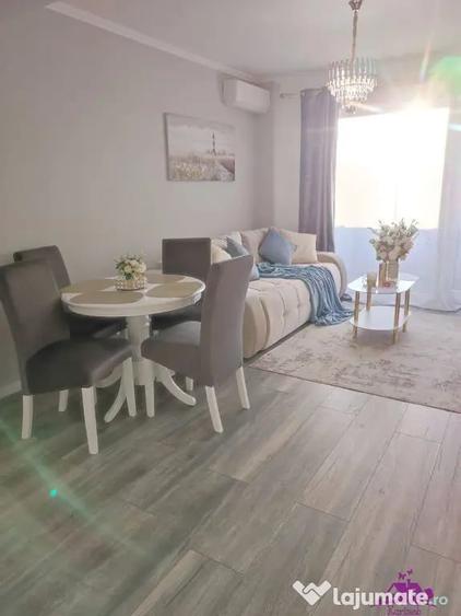 Apartament cu 2 camere semidecomandat în Salca