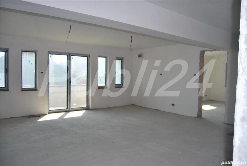Casă cu 6 camere cu Teren 404 Mp în Ovidiu