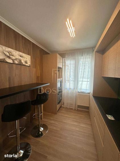 Apartament cu 3 camere în Decebal