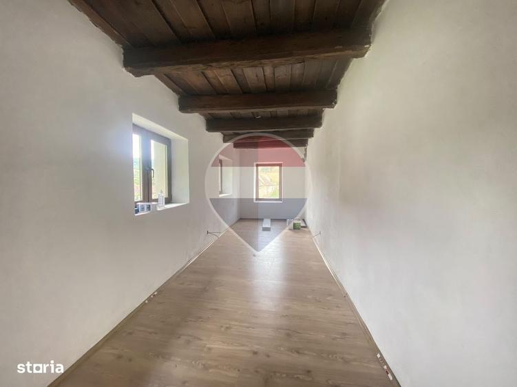 Casă cu 3 camere în Valchid