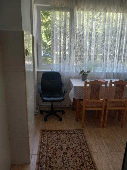 Garsonieră decomandată în Calea București