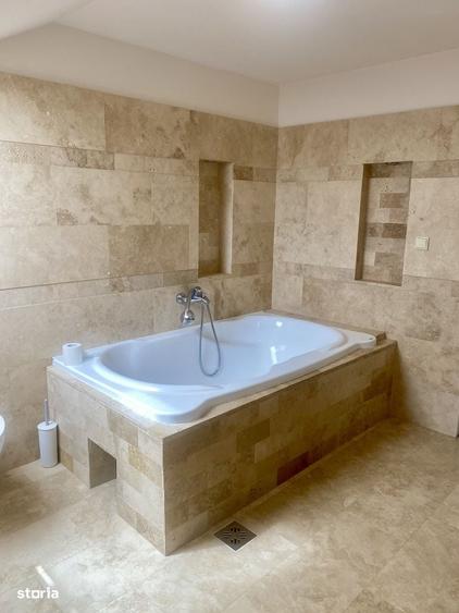Apartament cu 3 camere în Europa