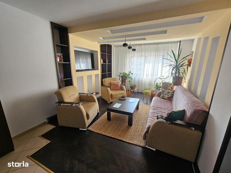 Apartament cu 3 camere în Central