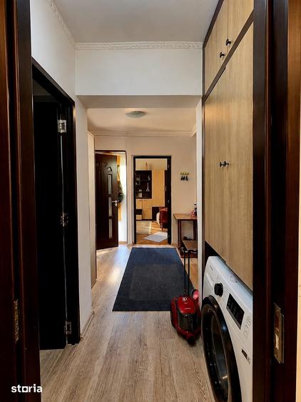 Apartament cu 2 camere în Peneș Curcanul