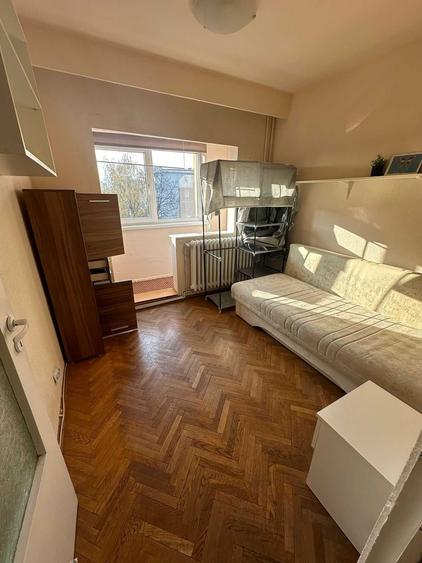 Apartament cu 4 camere decomandat în Gheorgheni