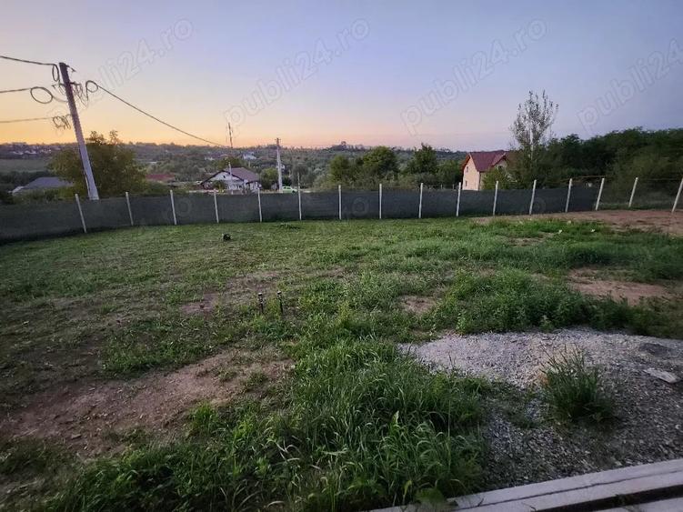 Teren de 865 mp, în Daia