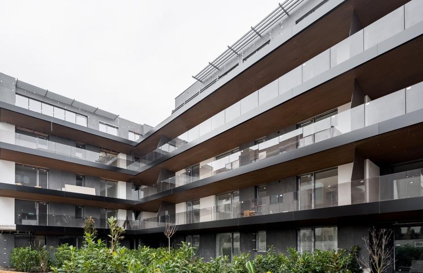 Apartament cu 3 camere decomandat în Voluntari