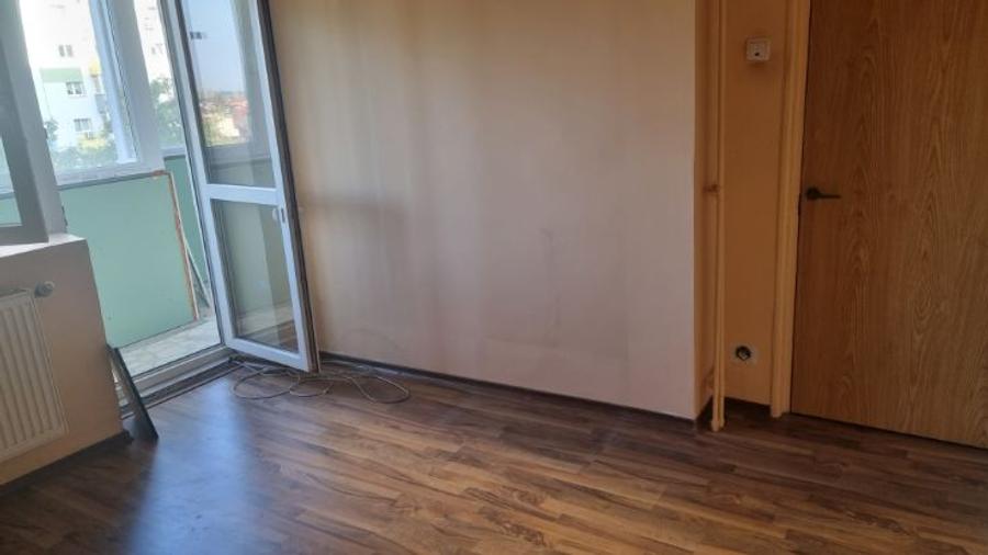 Apartament cu 2 camere decomandat în 13 Septembrie