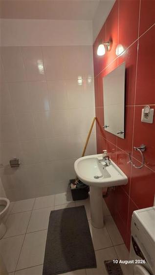 Apartament cu 4 camere decomandat în Theodor Pallady