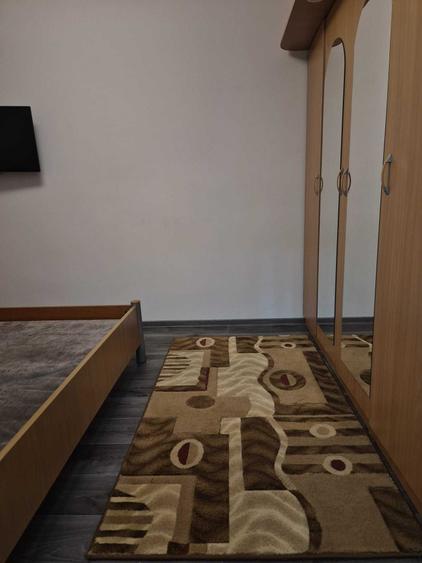 Apartament cu 2 camere semidecomandat în Bucur Obor
