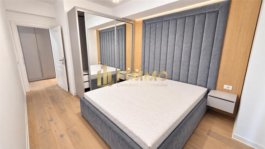 Apartament cu 3 camere semidecomandat, mobilat în Central
